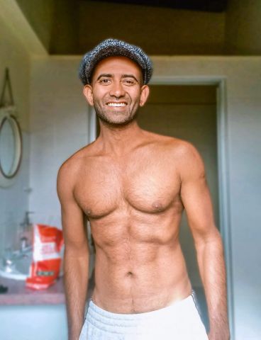 tulip707 is Single in El Cerrito, California, 8