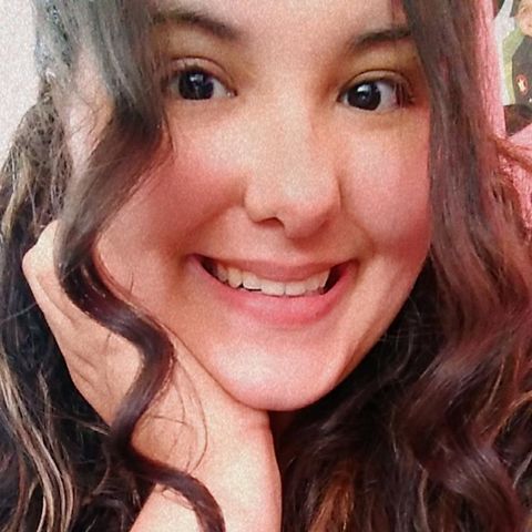 Larissa1998