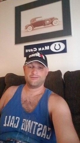 Dman_dude is Single in Seymour, Indiana, 1