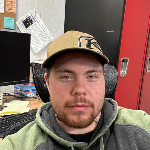 Bedmunds is Single in Goose Bay, Newfoundland and Labrador, 2