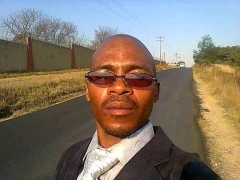 Vusi