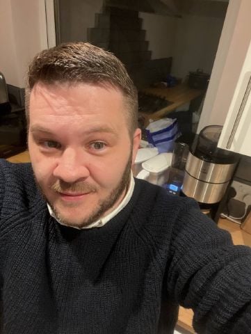 phil37 is Single in Truro, England, 4
