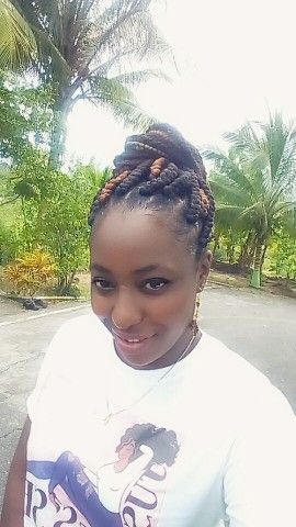 LeeLee35