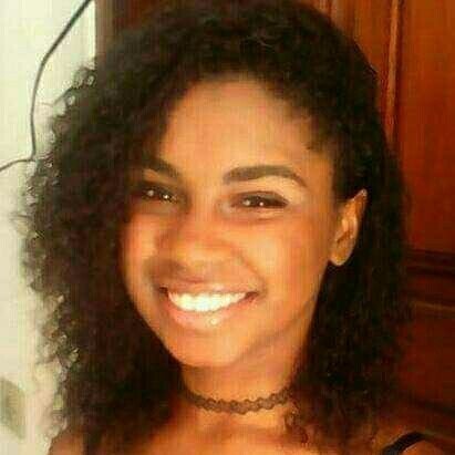 Alice_Adrielle1203