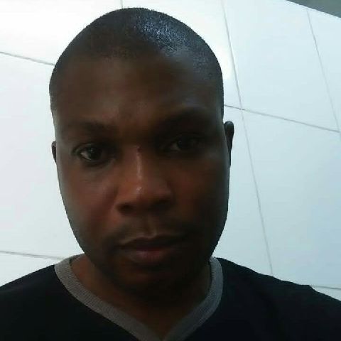 Collinsbayo