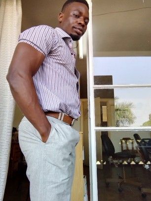 Deengoni is Single in Mutare, Manicaland