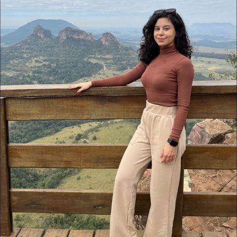 annafrsouza