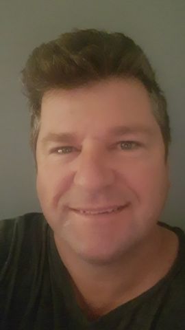 CuteGuy4U is Single in Shellharbour, New South Wales