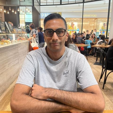 Abhinav_T is Single in Sydney, New South Wales, 4