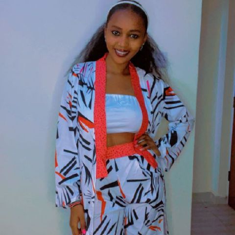 Brenda254