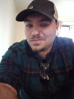 Countryboy19933 is Single in Olean, New York, 3