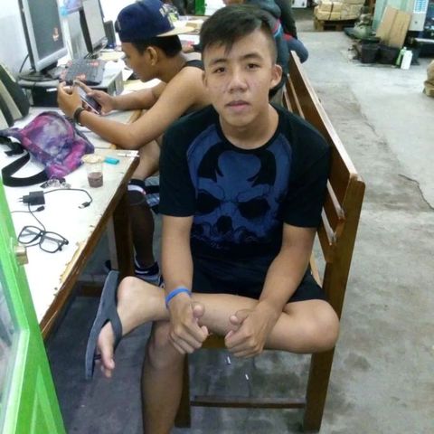 Dennis2212