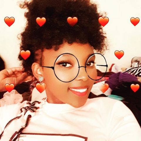 Shaniz698
