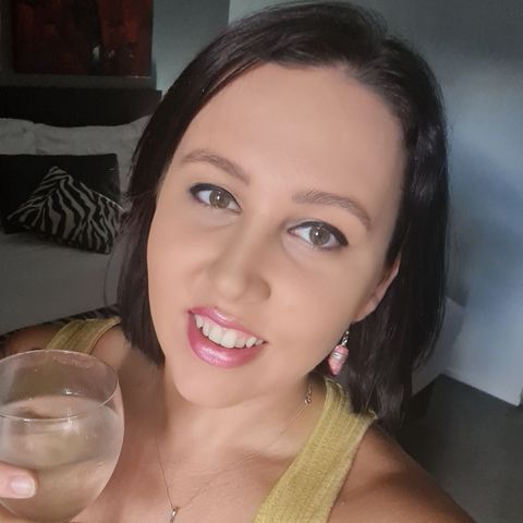 Realwoman17 is Single in Cooroy, Queensland
