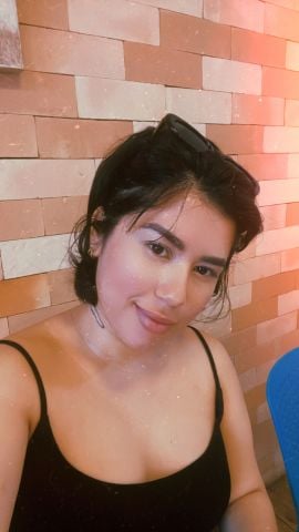Dayane213