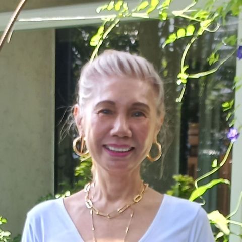 Lizabeth58