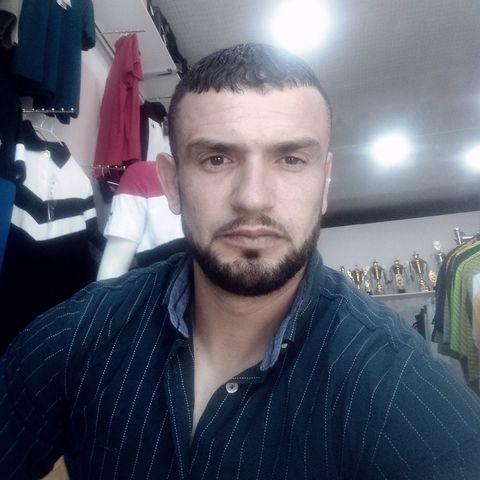 Fraouceni is Single in Dolio, Alger, 3