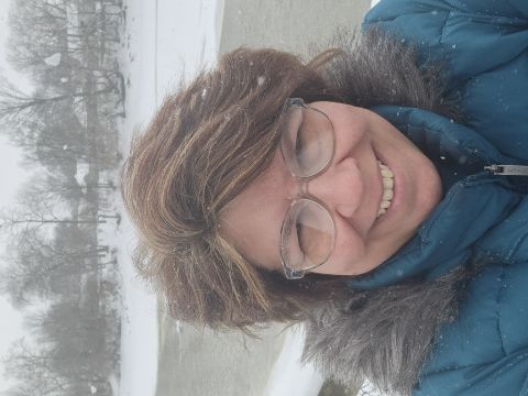 Sueg703 is Single in Marion, Indiana, 1