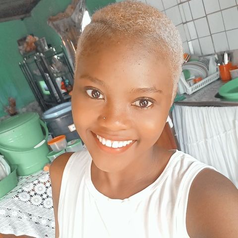 Jenny317 is Single in Matola, Maputo, 3