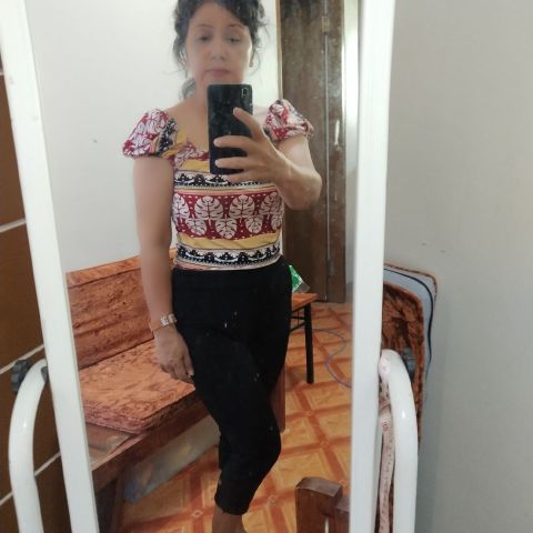 Adela98