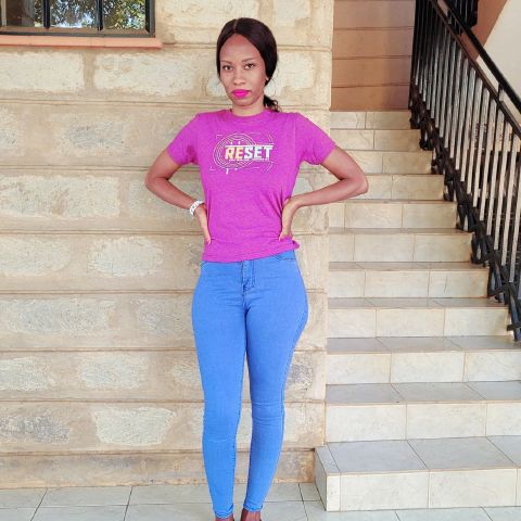 Emma713 is Single in Kisumu, Nyanza