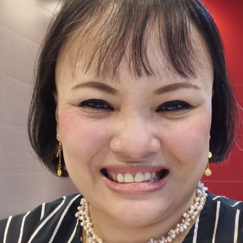 Ella_M is Single in Manila, Manila