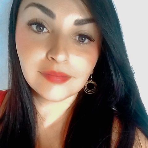 Priscila90