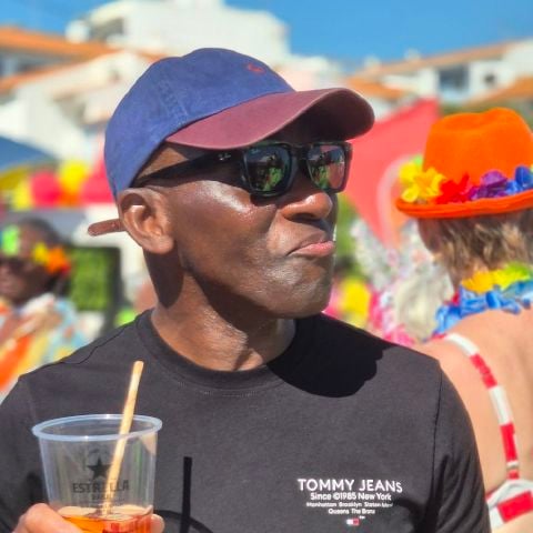 Sola999 is Single in Manchester, England, 4