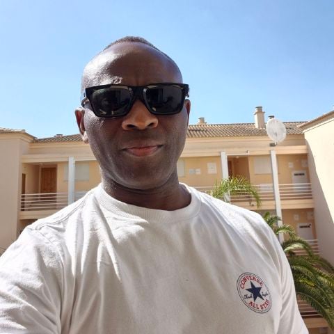 Sola999 is Single in Manchester, England, 5