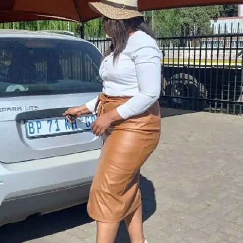 Sihle82