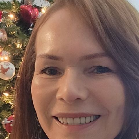 Floura60 is Single in Quincy, Massachusetts, 2