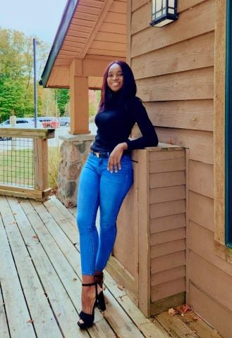 Jojo8686 is Single in Rockford, Michigan, 4