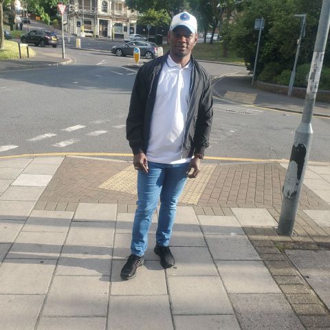 Adesam4u is Single in Belvedere, England, 4