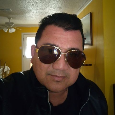 Giovany525 is Single in Irving, Texas, 1