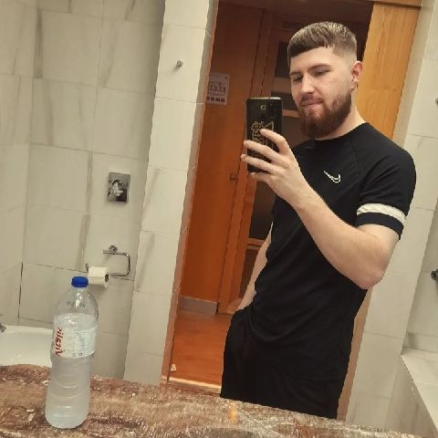 JoshuaR777 is Single in Manchester, England, 1