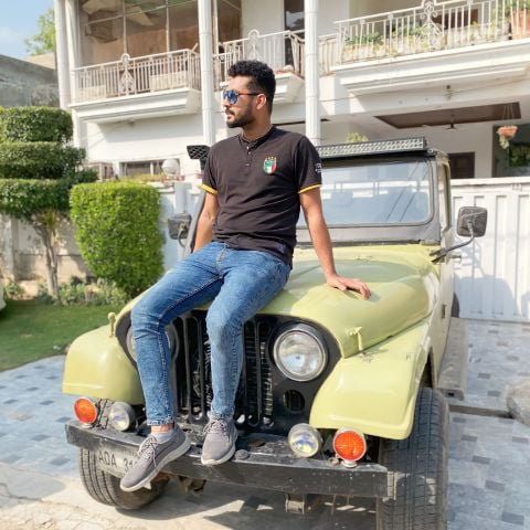 Mr_Nom is Single in Lahore Gujrati, Punjab, 4