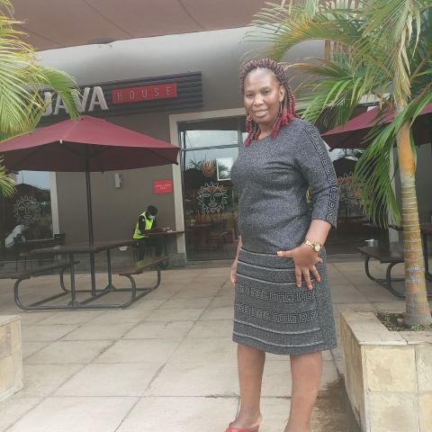 Dama33