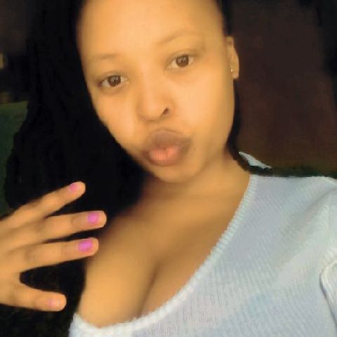 Elethu74
