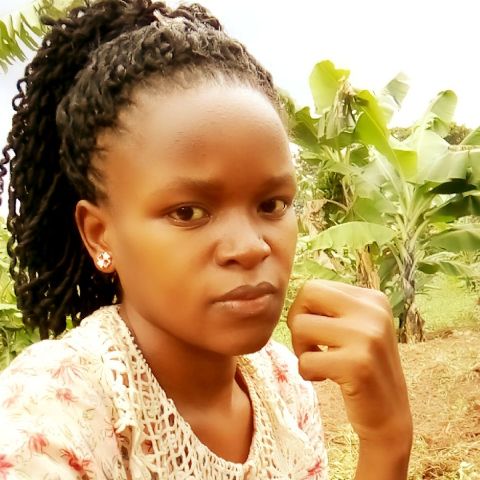 Kahunde2 is Single in Kampala, Hoima