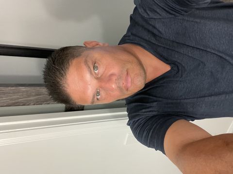 Hector7264 is Single in PORT SAINT LUCIE, Florida