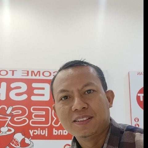Ron319 is Single in Bantul, Yogyakarta (Jogjakarta)