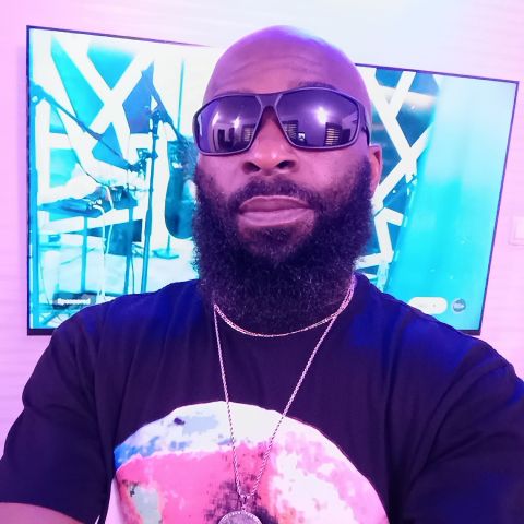 Legacy84 is Single in Rochester, New York, 3