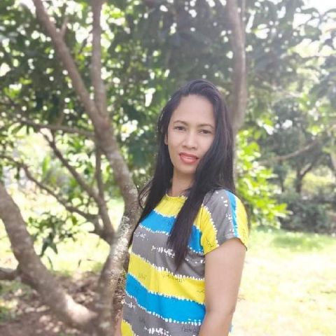 Rosa93 is Single in Frankfort, Batangas City