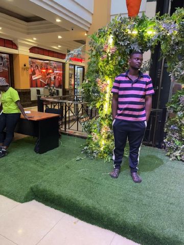 Kyeyunebriangeorge is Single in Kampala, Kampala, 7