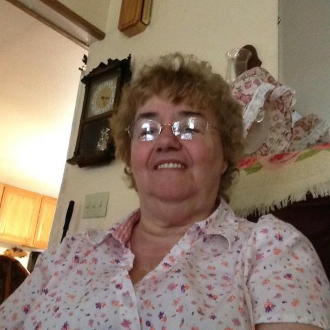 Patricia901 is Single in Arkdale, Wisconsin, 1