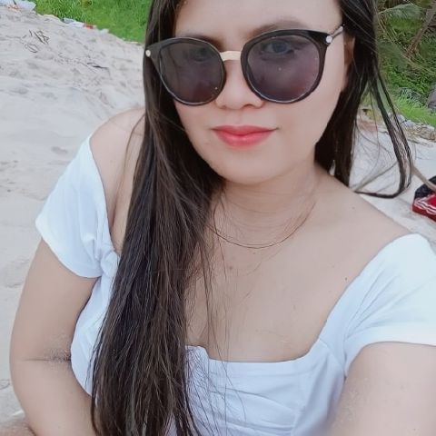 Aina_