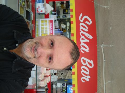 Perritonegro is Single in CHEWELAH, Washington, 8