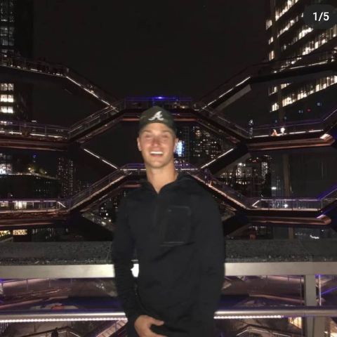 TannerB2023 is Single in Delta, British Columbia, 1