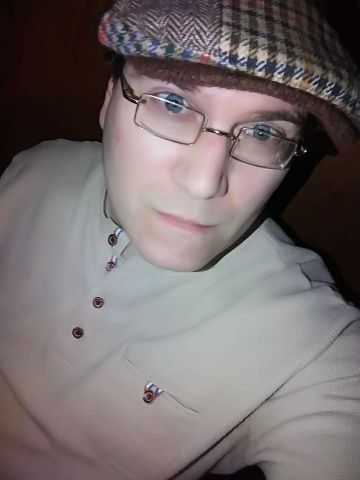 Binyawmene is Single in EAST LIVERPOOL, Ohio, 3