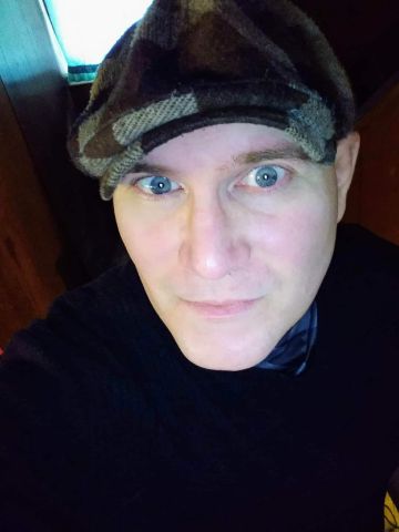 Binyawmene is Single in EAST LIVERPOOL, Ohio, 4